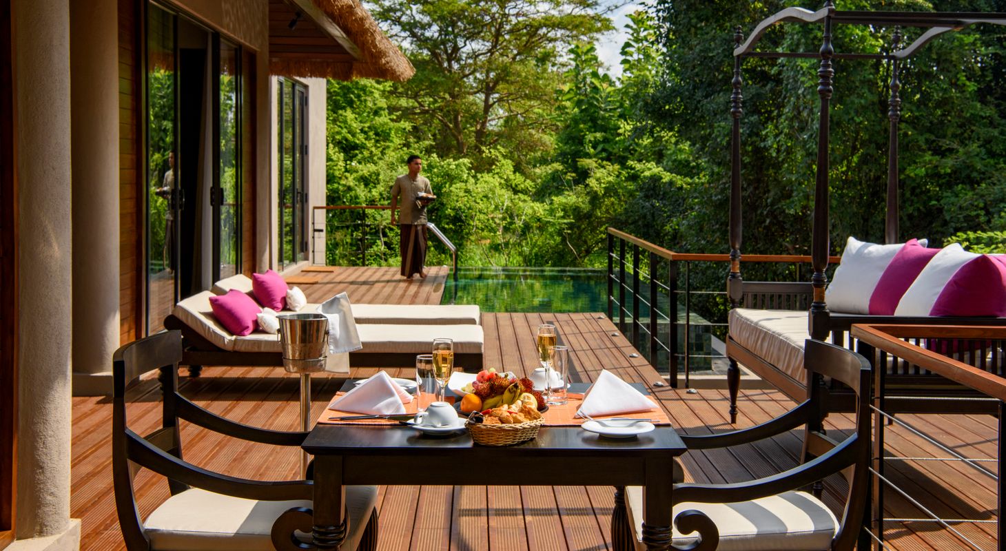Deluxe Pool Villa