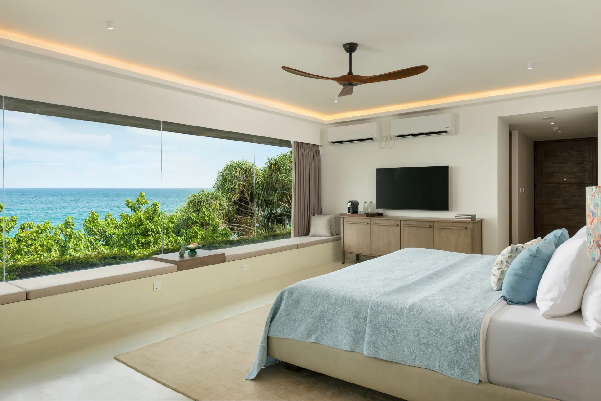 Horizon Suites