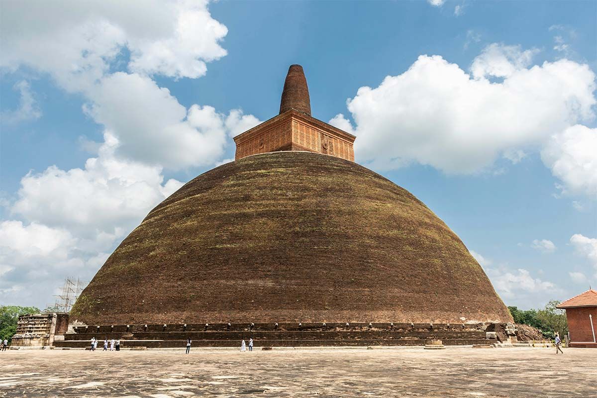 A Guide to Anuradhapura